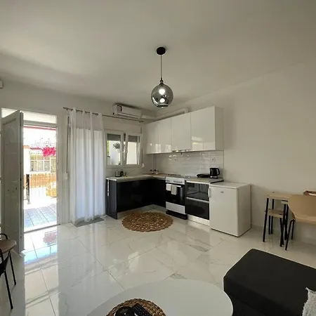 Апартаменты House In Diavata, Thessaloniki, Greece Салоники