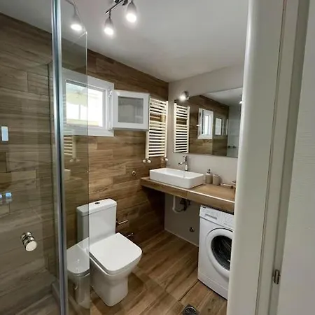House In Diavata, Thessaloniki, Greece سالونيك